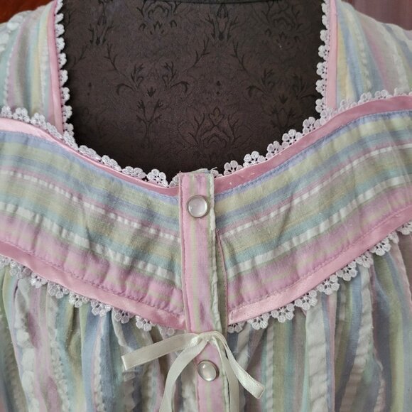 Vintage Ashley Taylor Pastel Striped Nightgown X-Small Cotton & Polyester Blend - Picture 3 of 6
